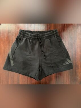 Adidas Black Athletic Shorts Womens Small Drawstring Pockets EUC